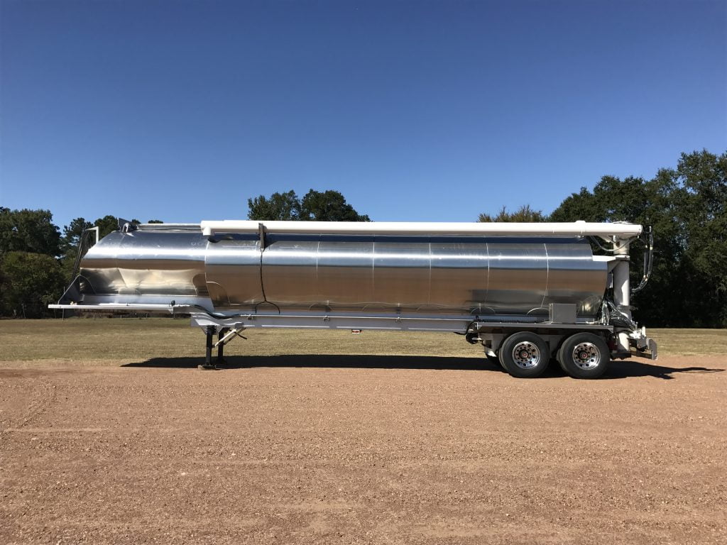Feed Trailers In Stock, Ready to Roll! Ledwell Custom Truck Bodies